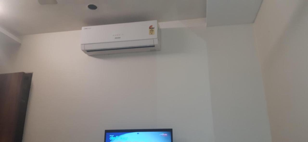 Hotel Sai Comforts Bapane Luaran gambar